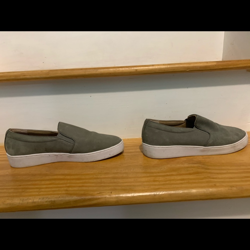 Women’s slip on sneakers